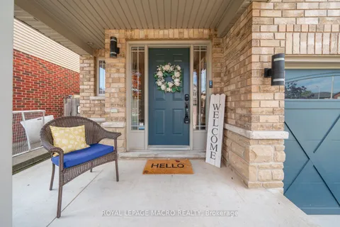 6 Mulberry Lane, ON L3M 0B8