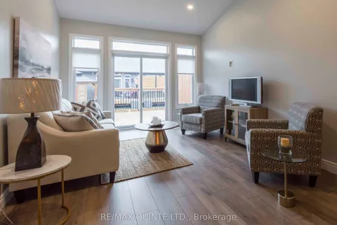7 VAUGHN Court, Belleville, ON K8N 0R7