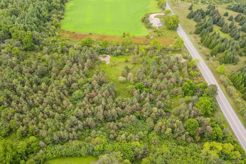 693 Arkell Rd, Puslinch, ON N1H 6H8
