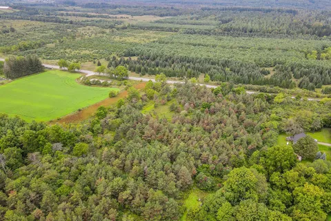 693 Arkell Rd, Puslinch, ON N1H 6H8