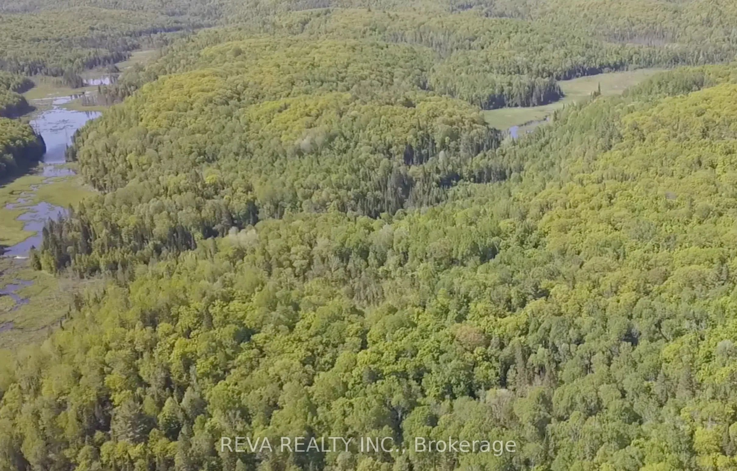 00 Airport Road, ON K0L 1C0