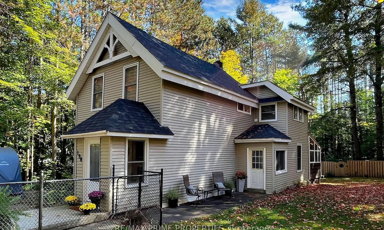 190 Maple St, Bracebridge, ON P1L 1K4