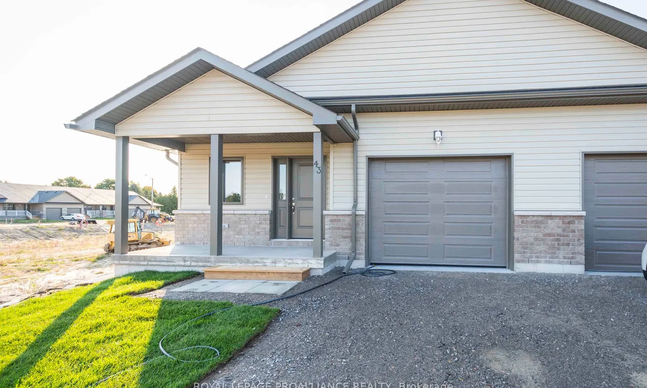 43 Mackenzie John Cres, Brighton, ON K0K 1H0