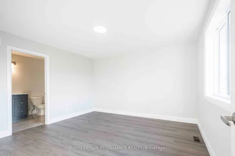 43 Mackenzie John Cres, Brighton, ON K0K 1H0