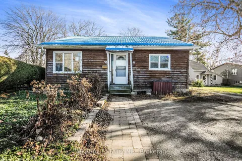 11 Broadway Ave, Brockville, ON K6V 1T9