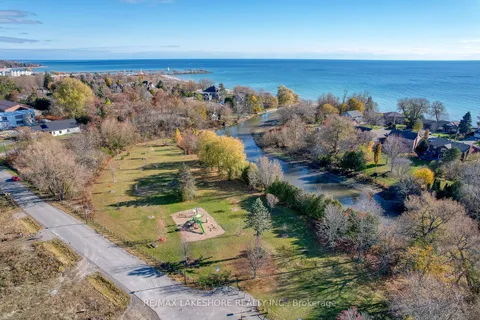 318 Clyde St, Cobourg, ON K9A 2S6