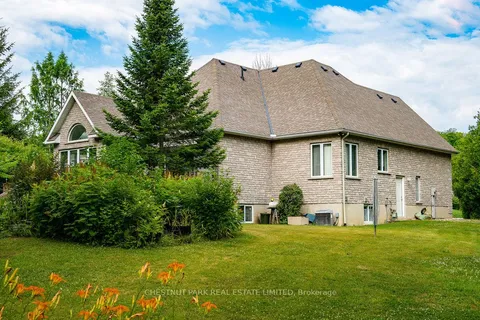 110 Aberdeen Crt, Blue Mountains, ON N0H 1J0