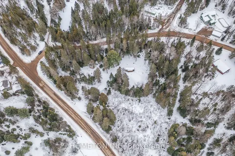 801 Echo Ridge Rd, Kearney, ON P0A 1M0