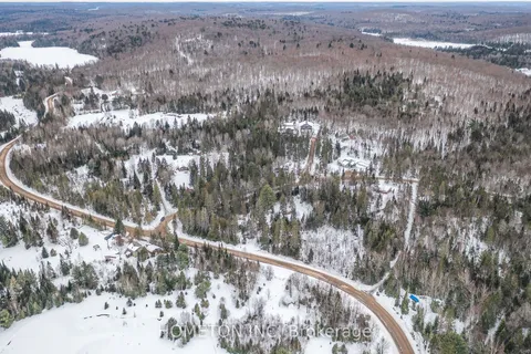 801 Echo Ridge Rd, Kearney, ON P0A 1M0