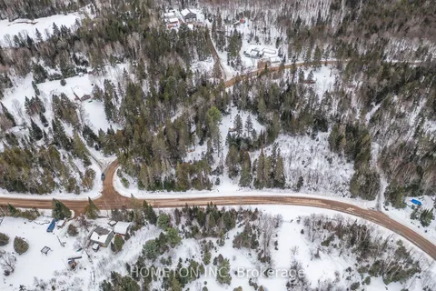 801 Echo Ridge Rd, Kearney, ON P0A 1M0