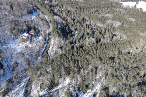 1333 Williamsport Road Rd, Huntsville, ON P1H 2J4