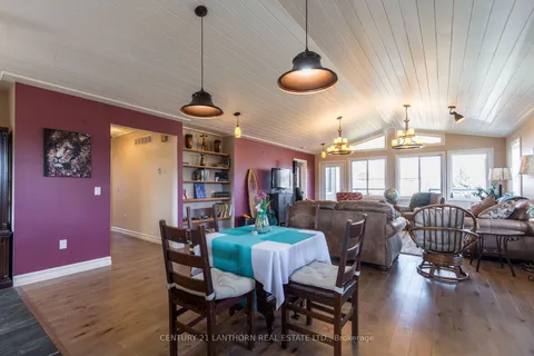 1649 County Rd 15 Rd, Prince Edward County, ON K0K 1W0