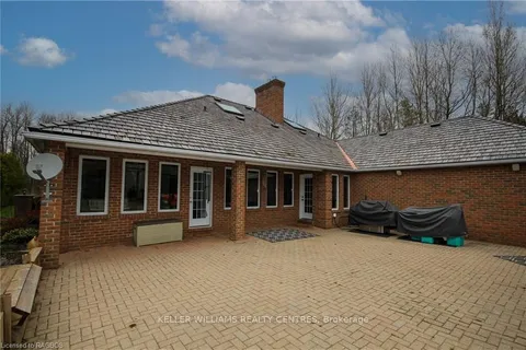 104 Oliphant Way, South Bruce Peninsula, ON N0H 2T0