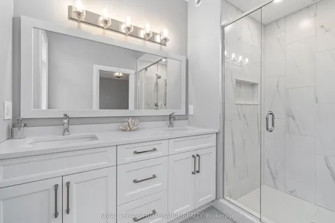 5 Mackenzie John Crescent, Brighton, ON K0K 1H0