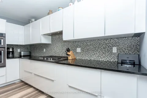 387 Stanley Park, Central Elgin, ON N5L 1E6