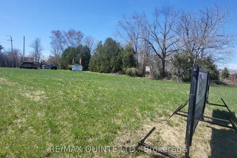 0 Beside 1716 Lakeside Drive, Prince Edward County, ON K0K 1T0