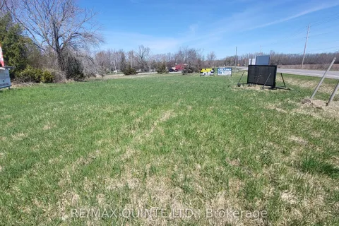 0 Beside 1716 Lakeside Drive, Prince Edward County, ON K0K 1T0