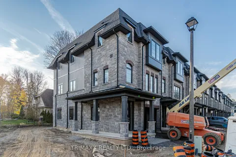 187 Wilson St, Hamilton, ON L9G 0J3