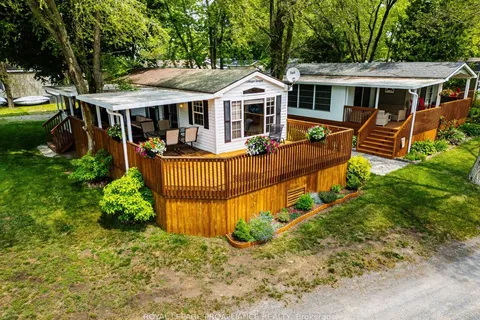 486 Cty Rd 18 - 14 Cove Bay Lane, Prince Edward County, ON K0K 1P0