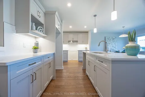 43 SILVERLEAF Path, St. Thomas, ON N5R 0N6