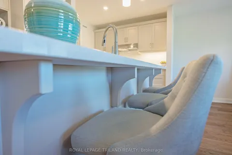 43 SILVERLEAF Path, St. Thomas, ON N5R 0N6