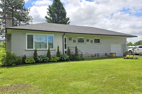 2840 Deloro Rd, Madoc, ON K0K 1Y0