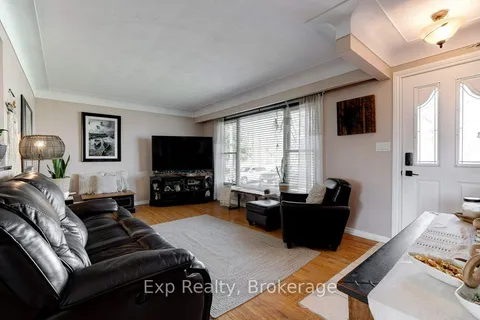 6399 Dickenson Rd, Hamilton, ON L0R 1P0