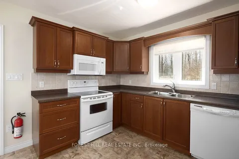 115 South Shores Rd, Grey Highlands, ON N0C 1E0
