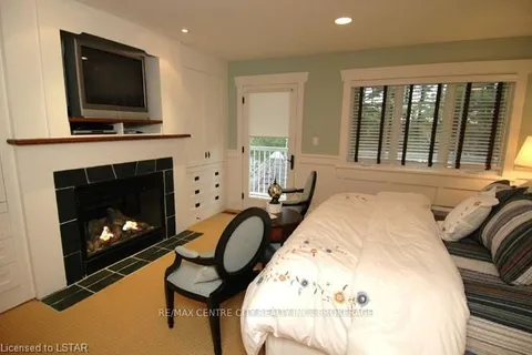 1020 BIRCH GLEN Rd, Lake of Bays, ON P0B 1A0