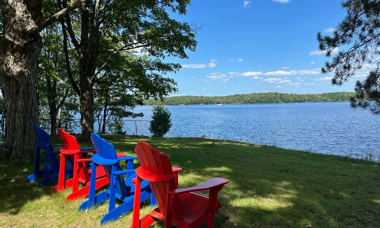61 Stewart St, Georgian Bay, ON P0C 1H0