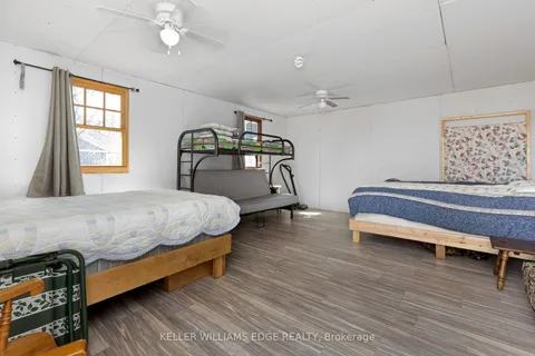 61 Stewart St, Georgian Bay, ON P0C 1H0