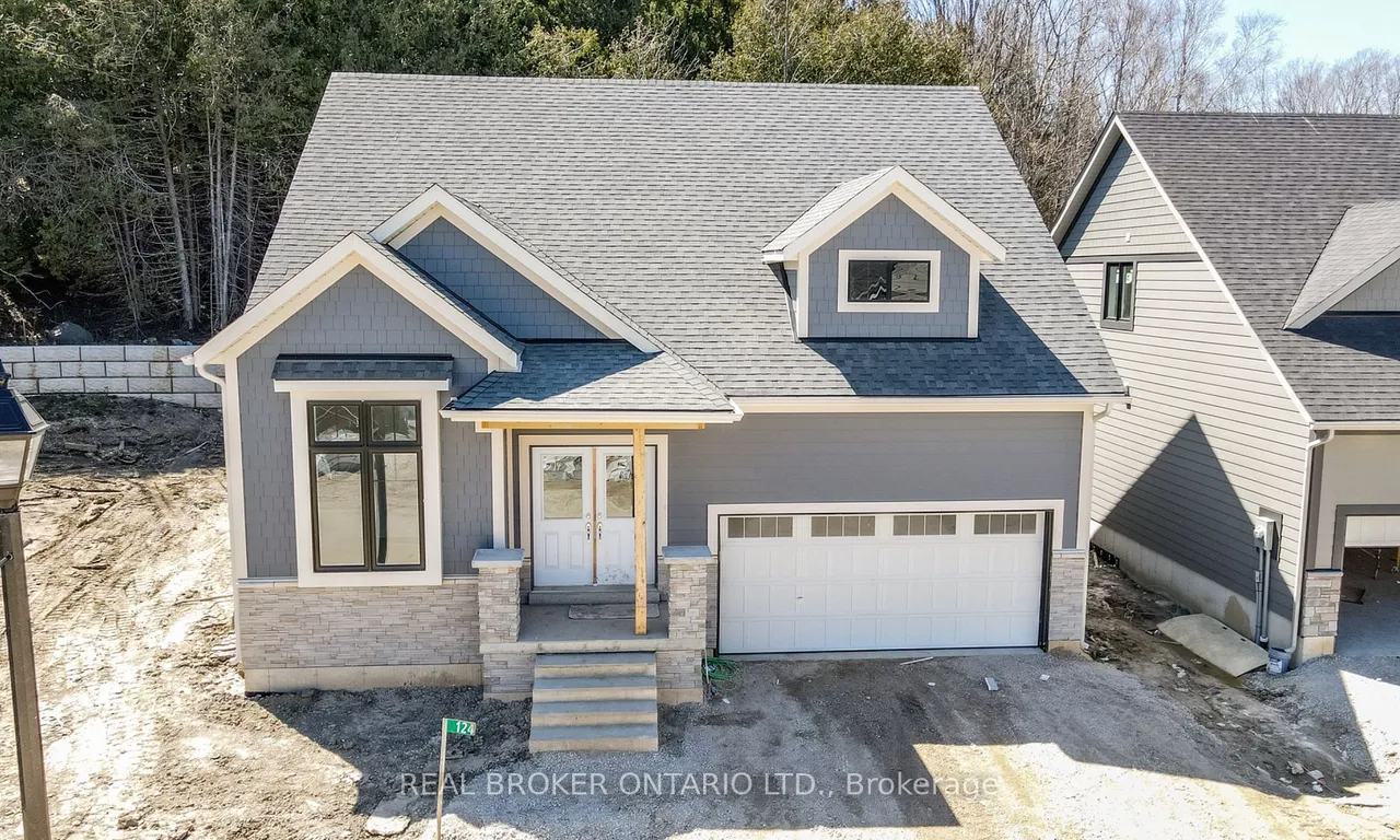124 Beacon Dr, Blue Mountains, ON N0H 2P0