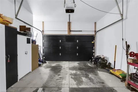 1111 UPPERPOINT AVENUE Ave, London, ON N6K 4M9