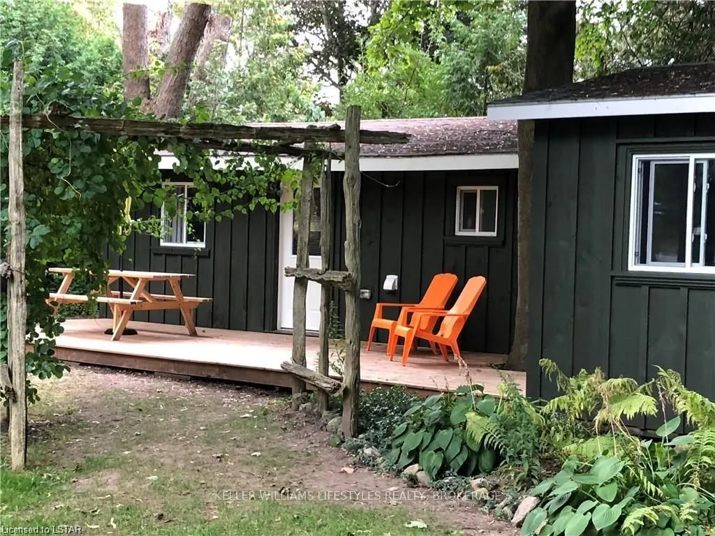 5 VICTORIA Pl, Bluewater, ON N0M 1G0