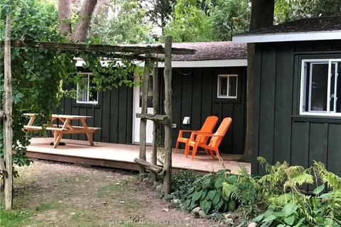 5 VICTORIA Pl, Bluewater, ON N0M 1G0