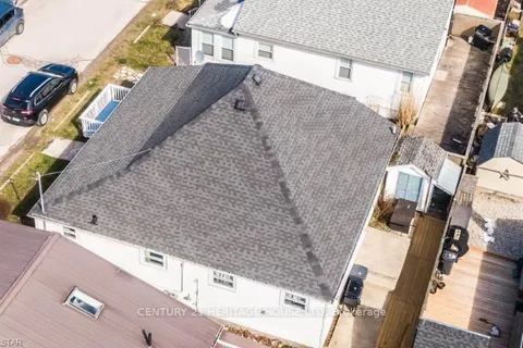 137 BESSIE St, Central Elgin, ON N5L 1E1