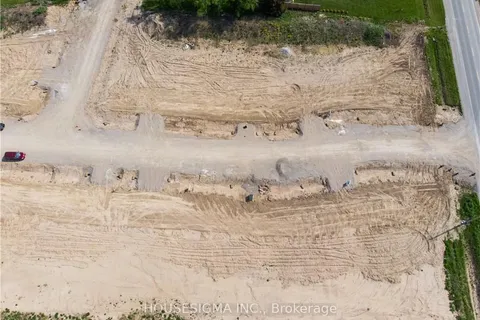 2 JAMES St, Strathroy-Caradoc, ON N0L 1T0