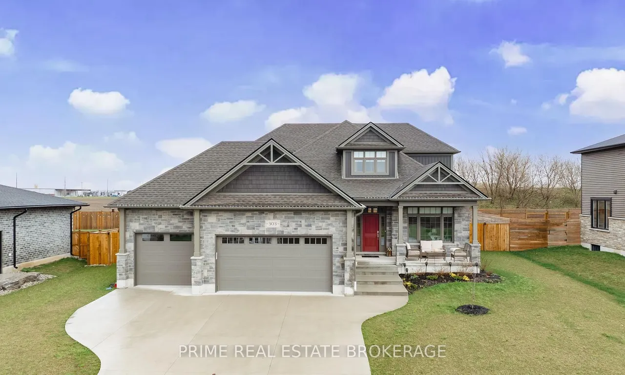 303 Hazelton Lane, South Huron, ON N0M 1S3