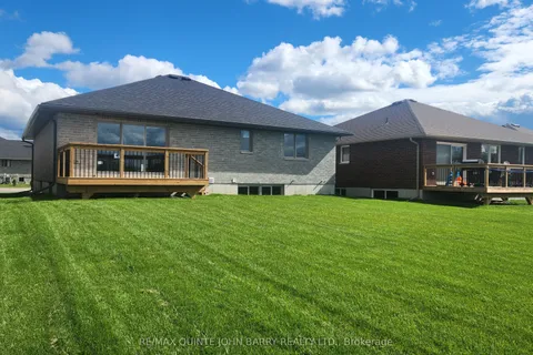 79 Hillside Meadow Drive, Quinte West, ON K8V 0J5
