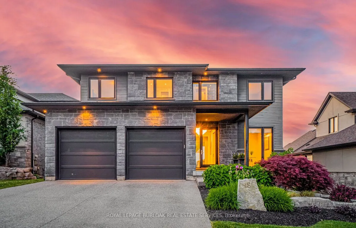 49 Kenmir Ave, Niagara-on-the-Lake, ON L0S 1J1