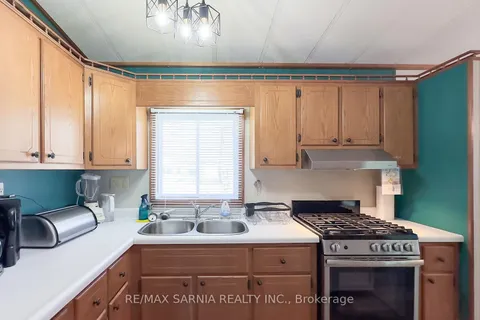 9910 NORTHVILLE Cres, Lambton Shores, ON N0M 1N0