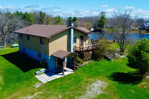 12 Corrievale Rd, Georgian Bay, ON L0K 1S0