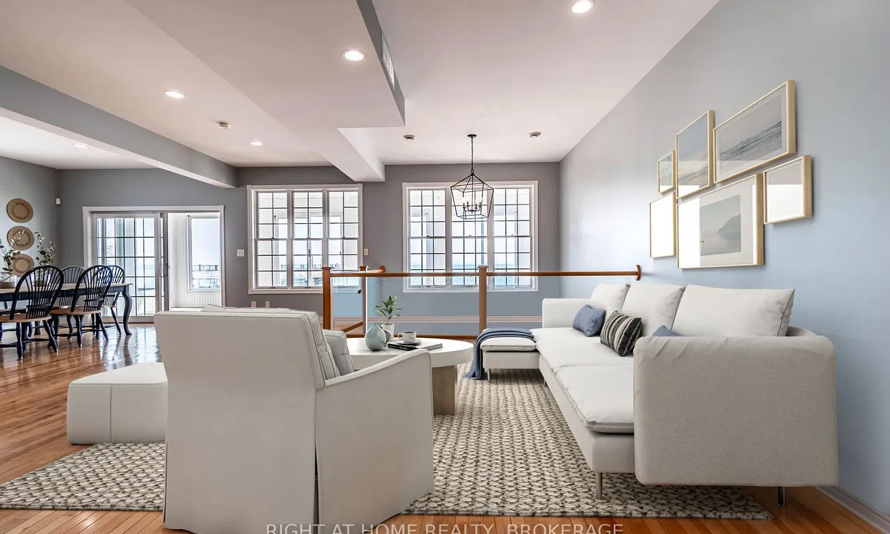 Detached kitchen at 54 Promenade Way Fort Erie