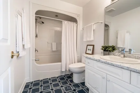 54 Promenade Way, Fort Erie, ON L0S 1B0