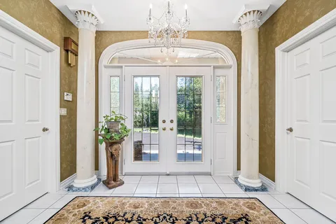 1261 County Rd 20 Rd, Prince Edward County, ON K0K 3L0