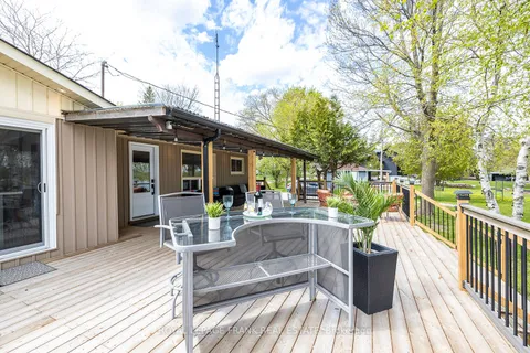3 Hillside Dr, Kawartha Lakes, ON K0M 2C0