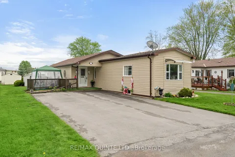 17 Nightingale Lane, Belleville, ON K8N 4Z3