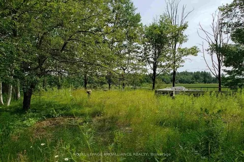 2250 HUNGRY BAY Rd, Central Frontenac, ON K0H 1B0