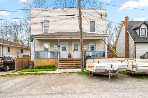 207 Beaver Street, Thorold, ON L2V 1B8