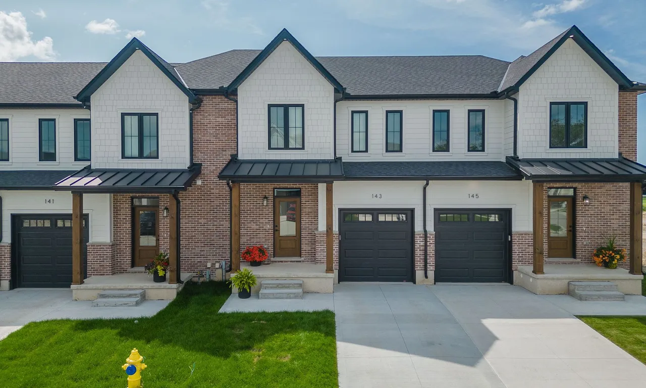 147 Scotts Dr, Lucan Biddulph, ON N0M 2J0